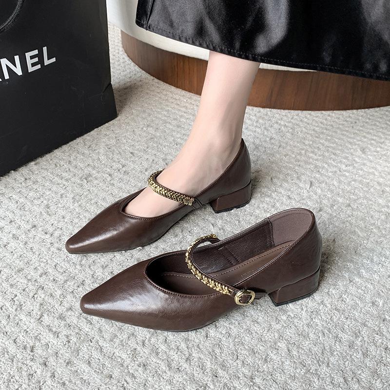 

Fashion Designer Women s Mary Jane 2025 New Style Fashion Banquet Rhinestone Chain Shallow Mouth Pointed Woman Single Shoe 34 коричневый