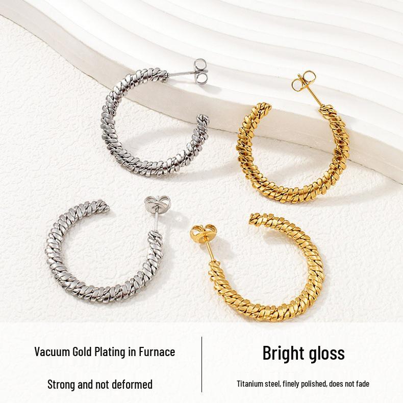 18K Gold-Plated European Titanium Twist Earrings: Fashionable, Versatile, Light Luxury Design