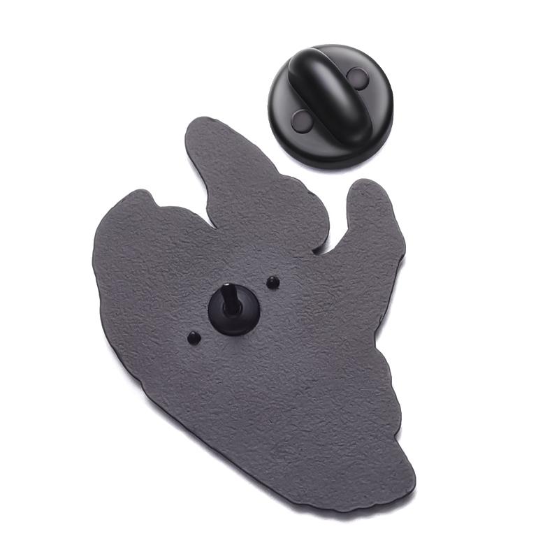 Bleach Kurosaki Ichigo Toshiro Mask Enamel Pins Japanese Anime Lapel Badge Brooches Hat Clothes Jewelry Halloween Accessories
