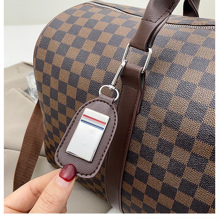 2025 Stylish Large-Capacity Hand Luggage Duffle for Business and Leisure Travel