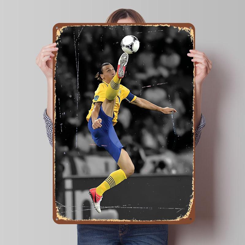 Messi Soccer Ronaldo Printed Poster Customized Wall Art Retro Vintage Metal Tin Signs for Home Bedroom Decoration Room Man Cave 20X30CM