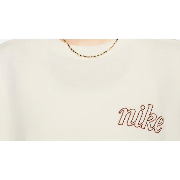 New Nike Women'ss Logo Cartoon Crewneck Pullover T-Shirt Beige FQ6010-110