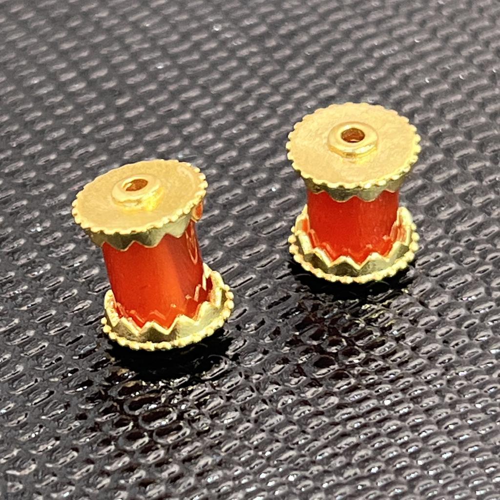 2 Stück, Natursteinperlen mit großem Loch und goldenen Akzenten, Boho zylindrische roter Achat Perlen, 0,9×1 cm, für DIY Halsketten Zubehör, Schmuckherstellung Geschenke