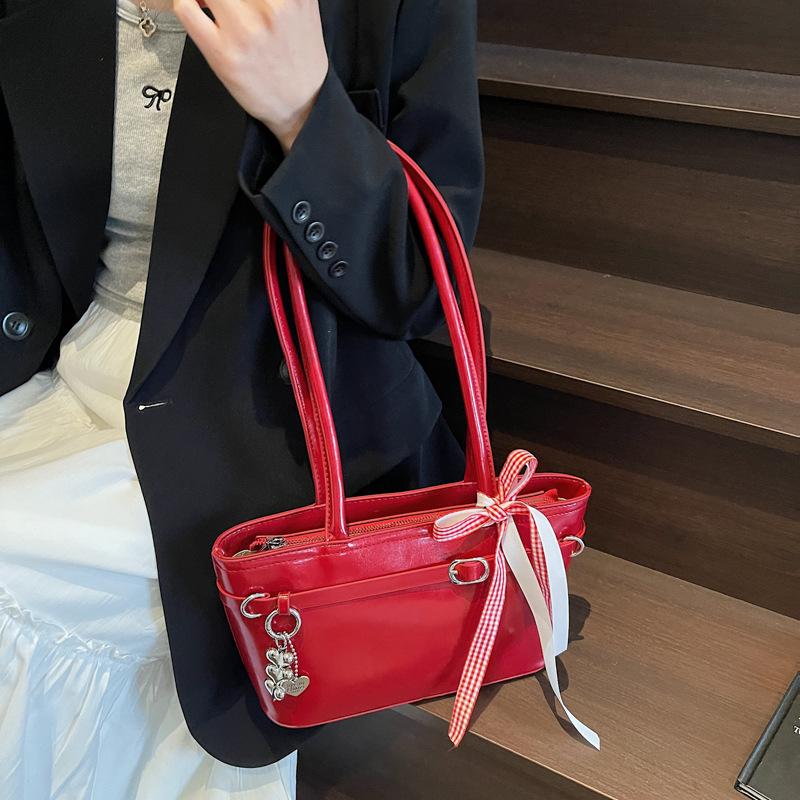 Premium commuter large-capacity bag women's 2025 new spring and summer versatile shoulder bag fashionable portable tote bag