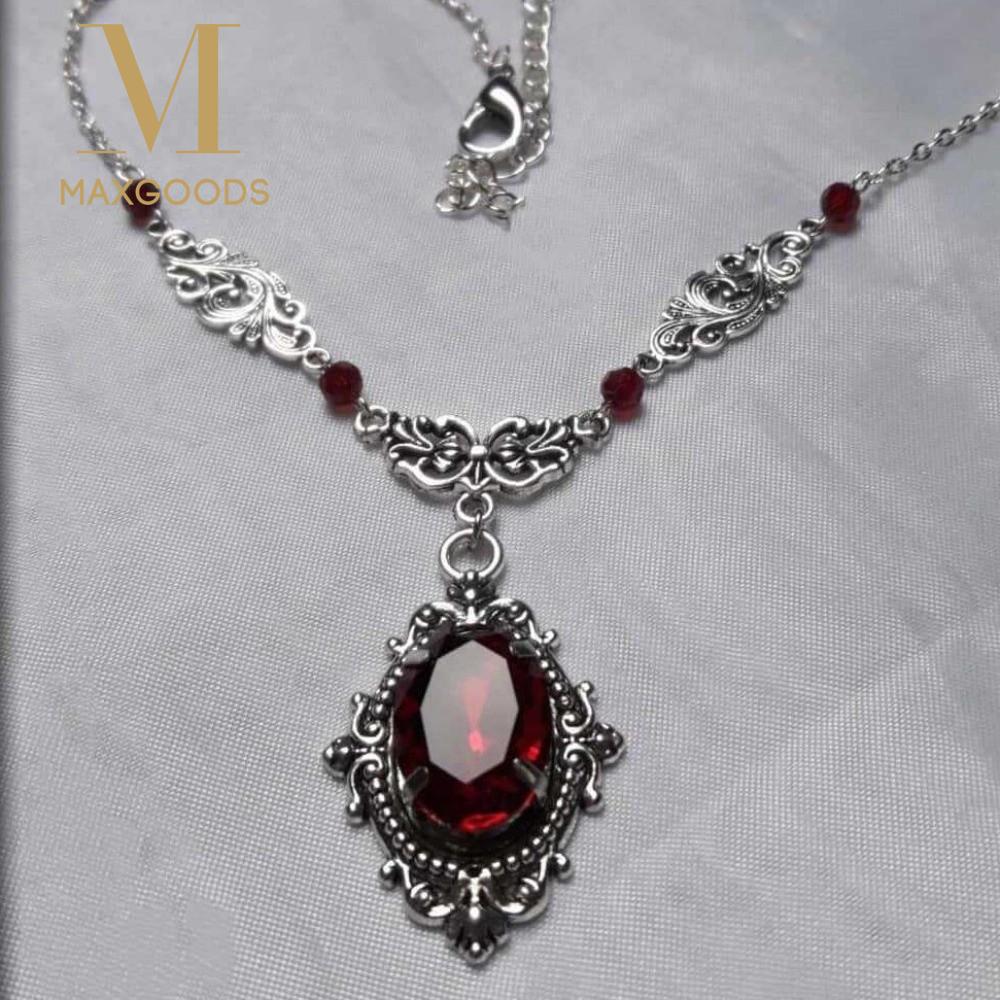 Retro Red Quartz Gothic Necklace Embossed Pattern Oval Pendant Vintage Choker Red Beads Charm Necklace Women Accessories