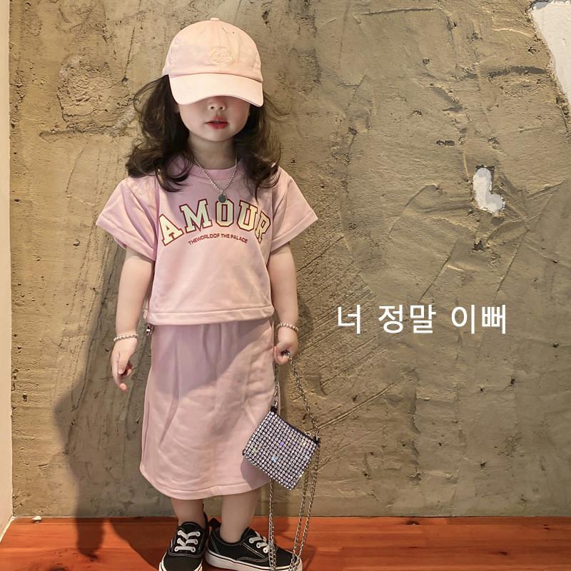 Miniature Stylish Girls Handbag With Sparkling Rhinestones Perfect For Kids