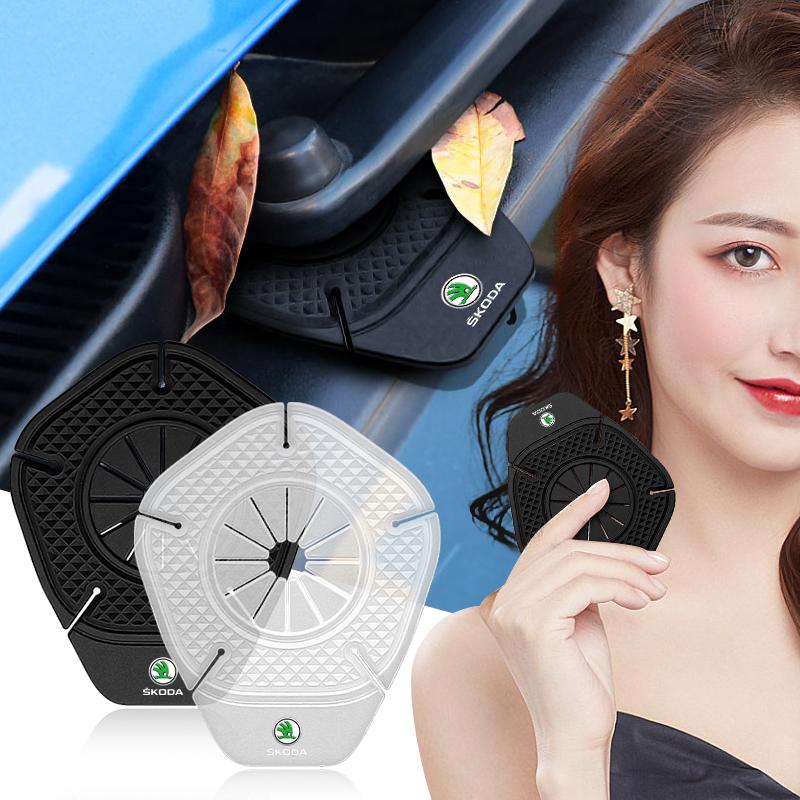 2Pcs Car Windshield Wiper Protective Cover Dust Wiper Emblem Car Styling For Skoda Octavia Superb Rapid Kodiaq Karoq Fabia Kamiq Roomster Citigo