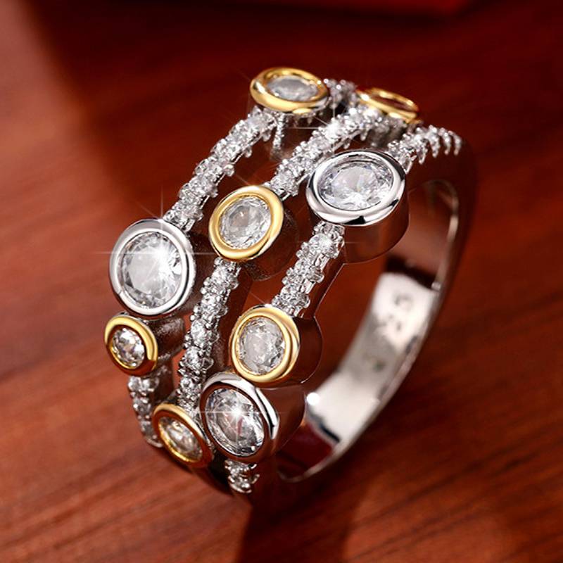 Huitan Hollow Design Women Ring with Shiny Round Cubic Zirconia for Party Trendy Accessories Personality Daily Delicate Jewelry