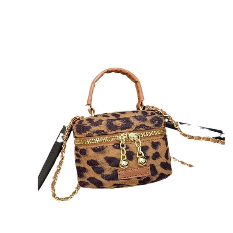 Trendy Leopard Print Stylish Crossbody Bag For Kids With Chic Bow Design