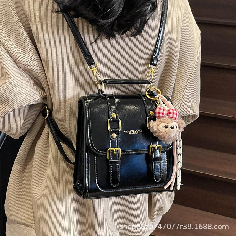 Retro Oil Wax Leather Hand-held Backpack for Women 2025 New Student Commuting Small Backpack High-end Shoulder Bag