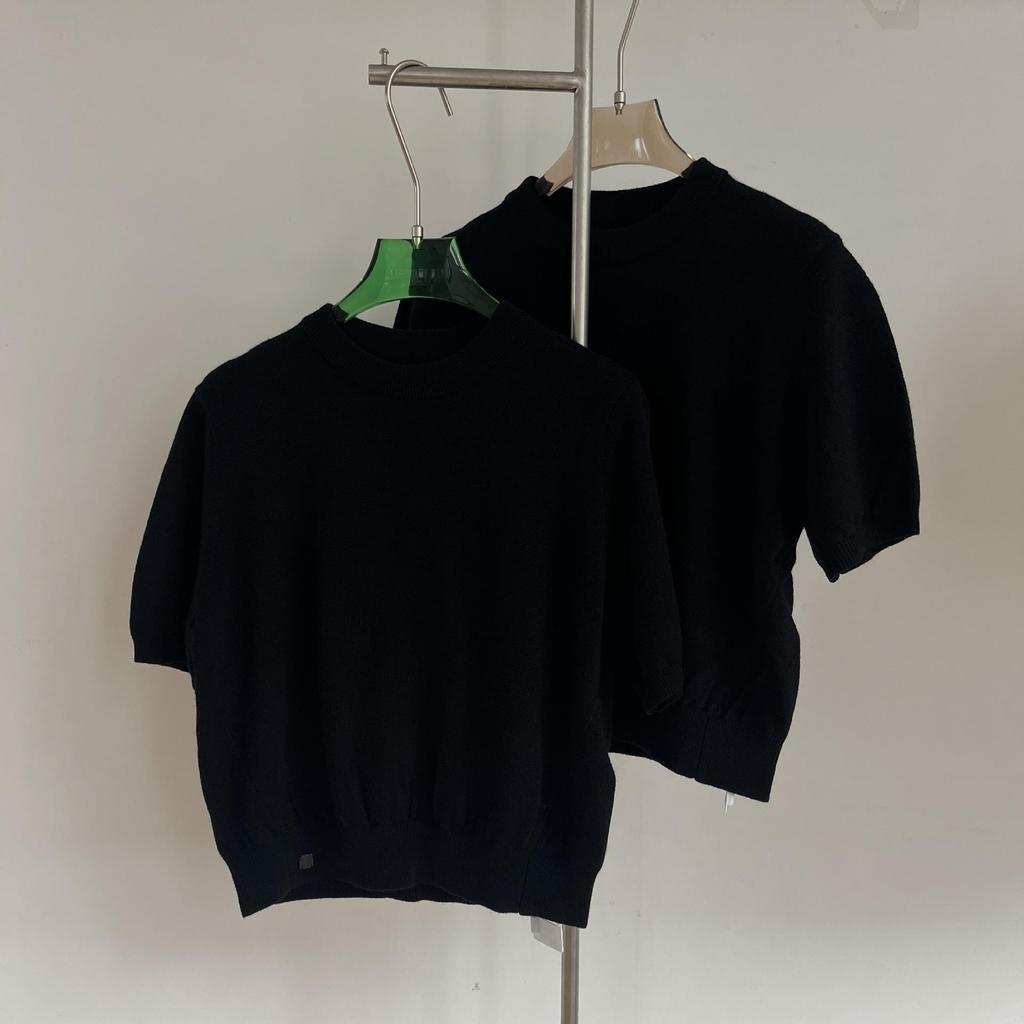 Simple Lightweight Casual Short-Sleeve Knit Pullover: Breathable, Versatile, Fashionable, Round Neck Sweater