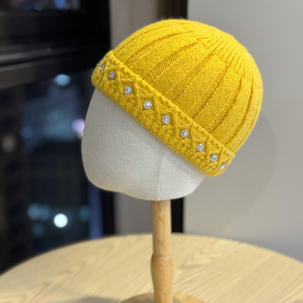 New Landlord Knitted Hats for Men and Women Japanese Rhinestone Watermelon Yuppie Hats Versatile Landlord Hats Autumn and Winter Baotou Cold Hats