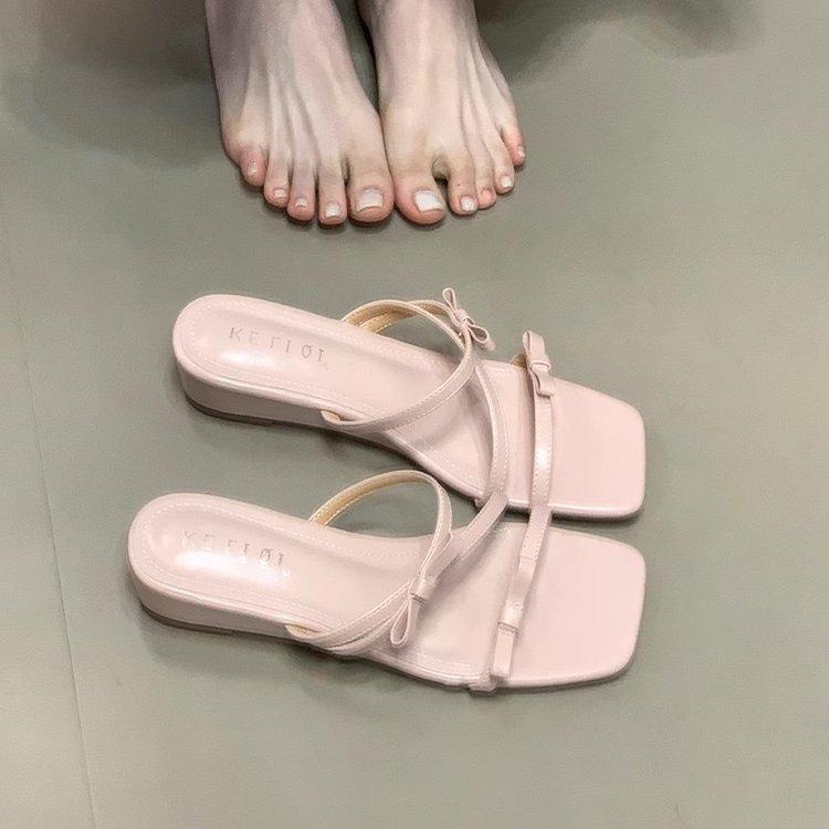 

Bow square head low heel one-word drag summer 2025 new wear sandals fairy style versatile pink sandals 40 розовый