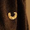 French Three-dimensional Feather Brooch for Women, Retro and Light Luxury Feather Brooch with A Niche Design Sense