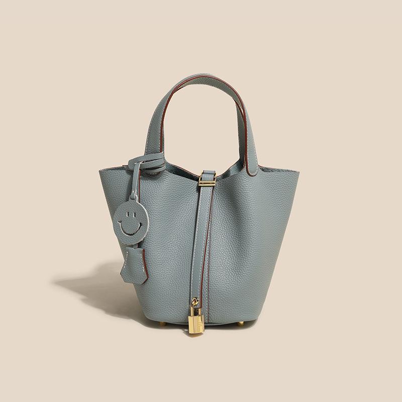 Women's Niche Design Casual Genuine Leather Bucket Handbag