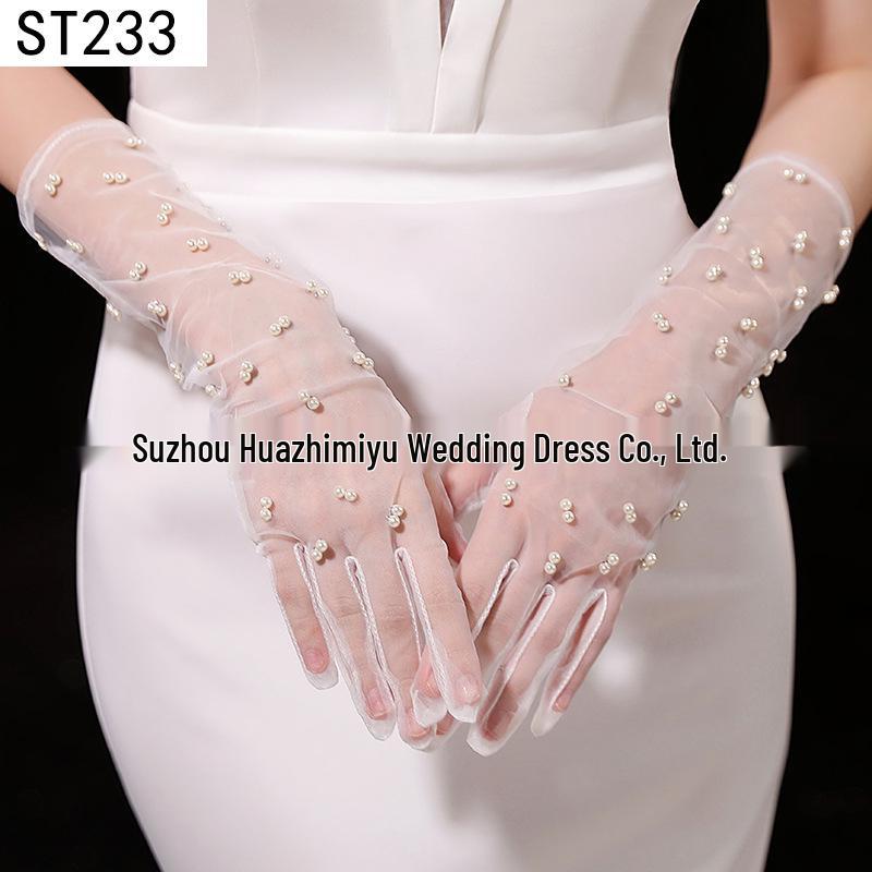Elegant Pearl Bow Wedding Gloves - French Aesthetic for Bridal Portrait Styling