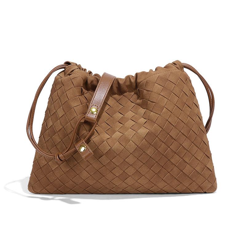 New Retro Handbag for Women, All Hand Woven Pleated Drawstring Frosted Cloud Bag, Single Shoulder Crossbody Small Square Bag