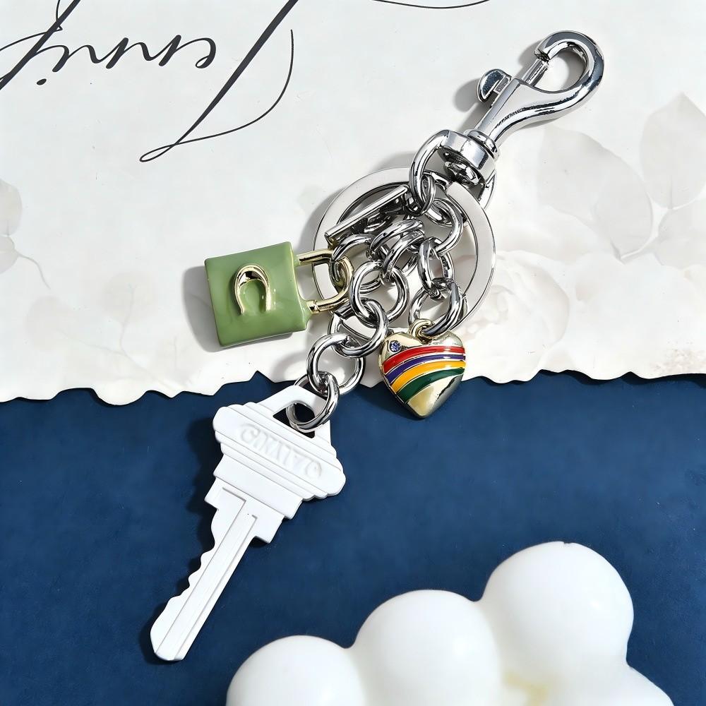 Creative Keychain With Heart Shape Pendant For Fashion Enamel Keyring Gifts For Teens