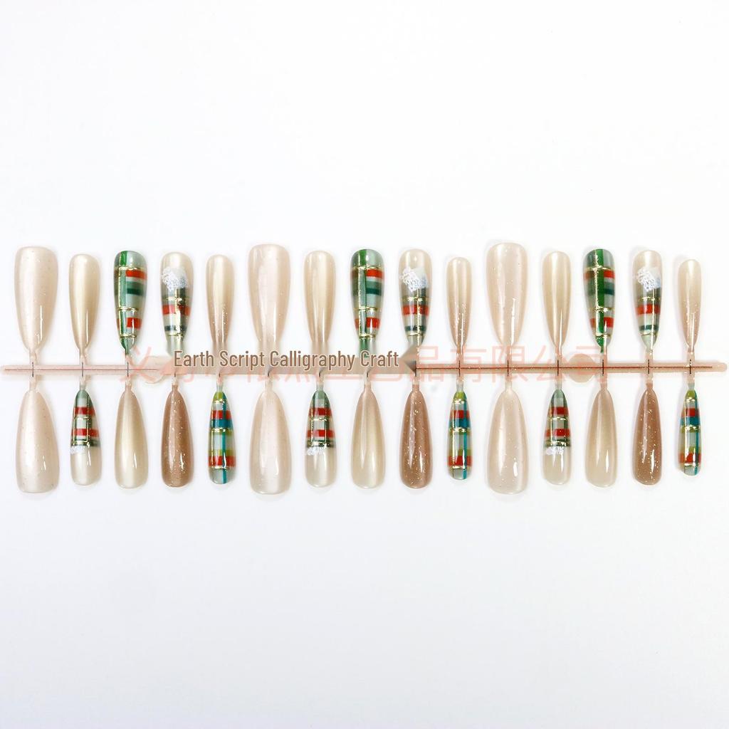 Festive Snowflake Cat Eye Plaid Wearable Nails - Pre-made Nail Tips Set