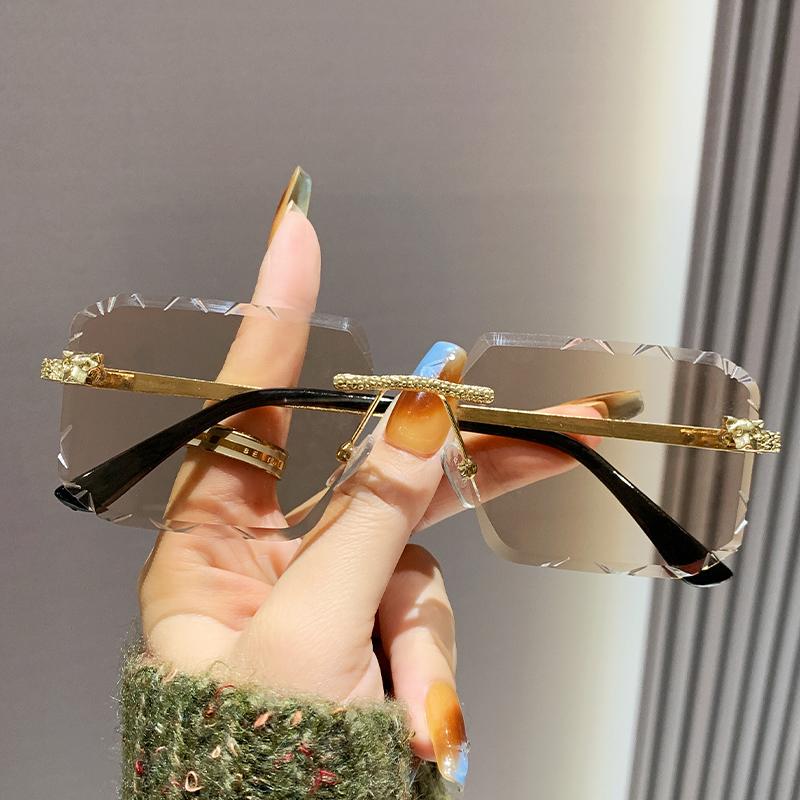 Cheetah Decorative Frameless Square Sunglasses Leopard Head Men And Women Retro Star Metal Sunglasses Glasses 90296