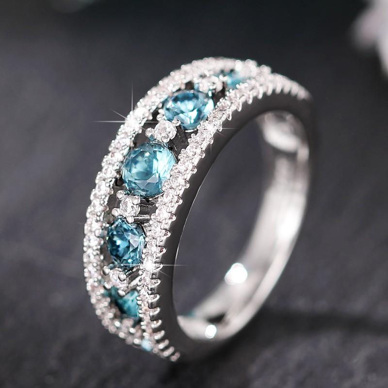 Huitan Elegant Blue CZ Finger-ring for Women Wedding Party Daily Wear Fashion Sparkling Lady Rings Drop Shipping Jewelry Anillos
