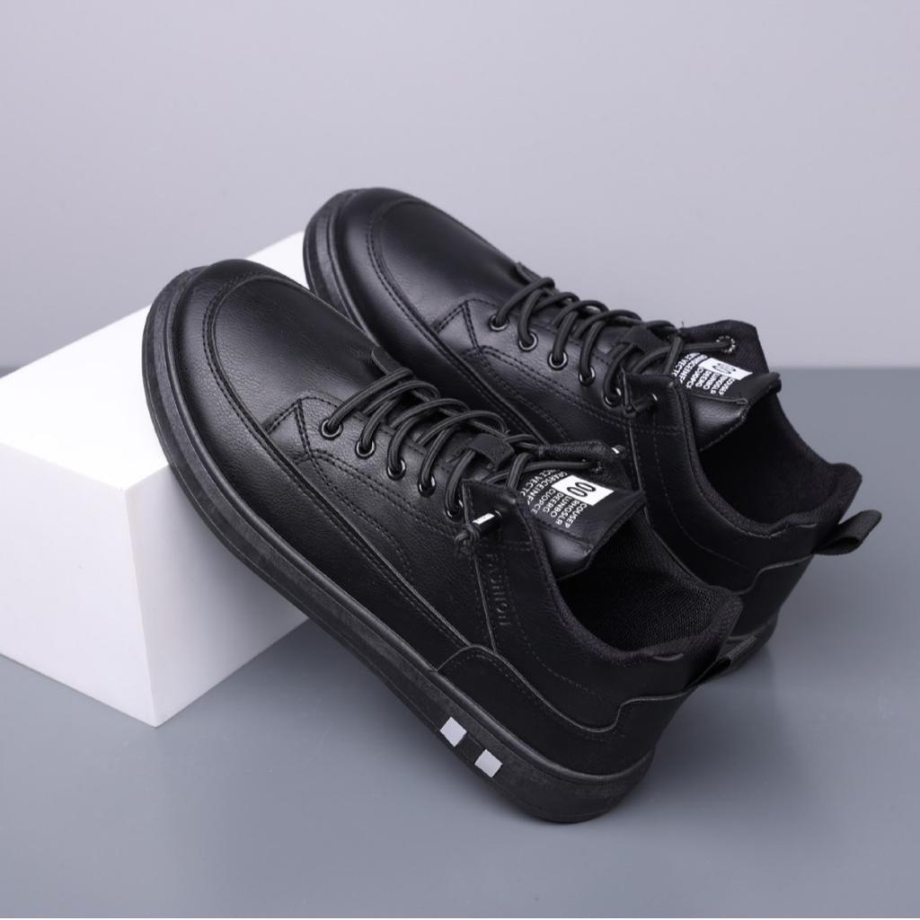 Shoes Men's new spring and autumn mid-top black black leather shoes ins boys casual board shoes