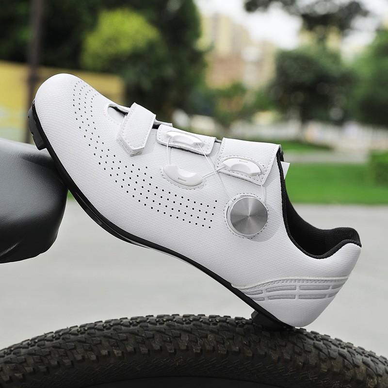 Unisex Cycling Shoes Road Mountain Bikes Breathable Lightweight Anti-Slip With Optional Clipless System
