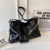 Popular Advanced Women's Underarm Bag Trendy Simple Shoulder Bag Fashionable Large Capacity Crossbody Bag