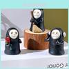 Adorable Resin Ghost Figurine With Skull Wizard Design For Halloween Home Decor Gift