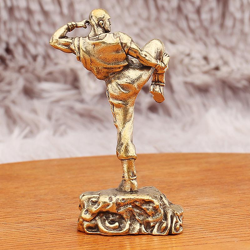 Retro Brass Shaolin Kung Fu Monk Figurine - Copper Desktop Decorative Toy Gift