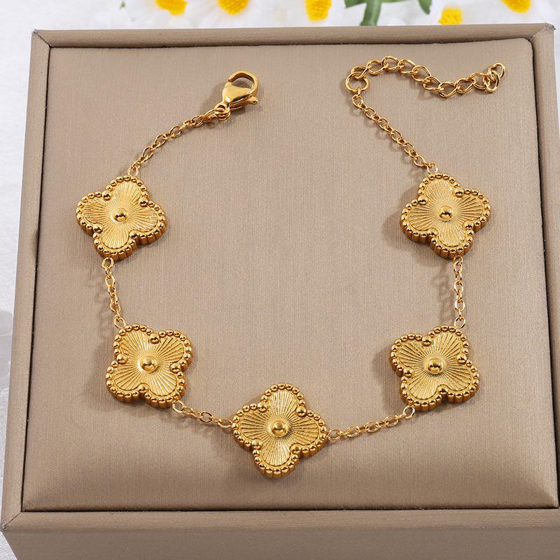 Lucky Four-Leaf Clover Bracelet  Fashion Stainless Steel Bracelet For Women
