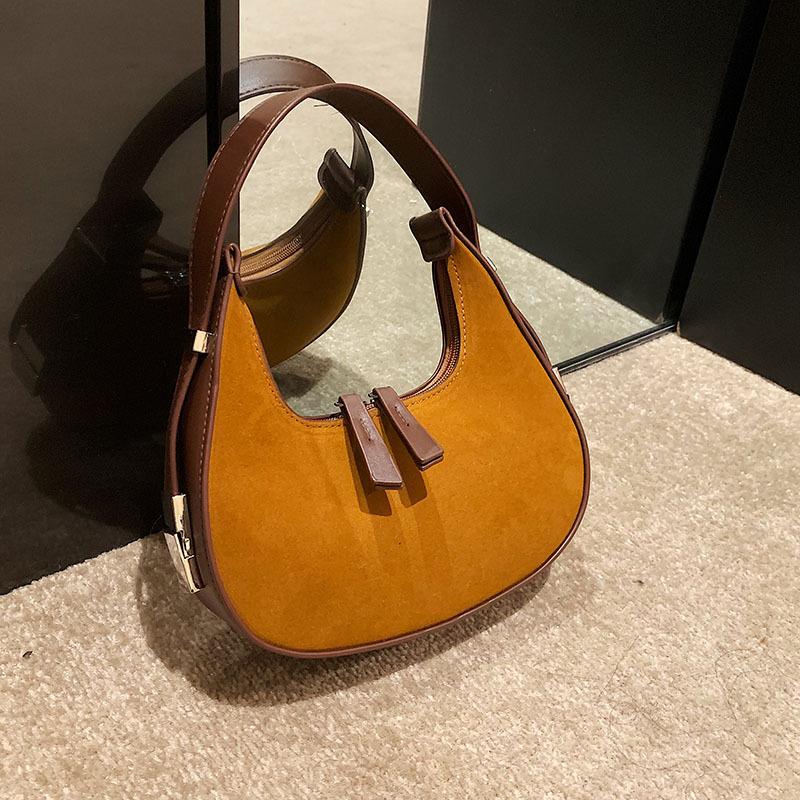Niche design underarm bag women's high-end bag new autumn and winter retro texture matte shoulder bag