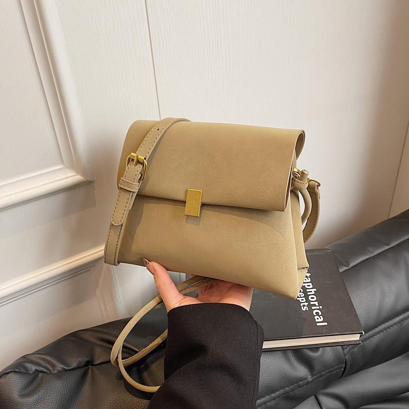 

Autumn and winter new fashion trend matte lock single shoulder oblique span women s bag