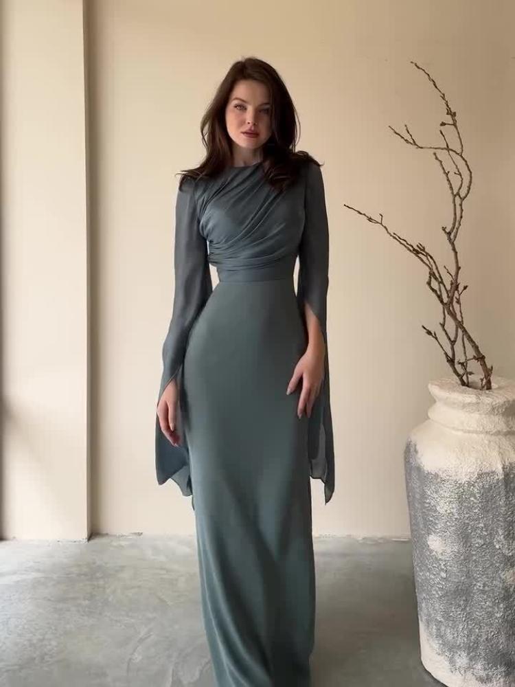 Elegant  Maxi Dress with Bell Sleeves and Side Slits Women's Formal Evening Gown
