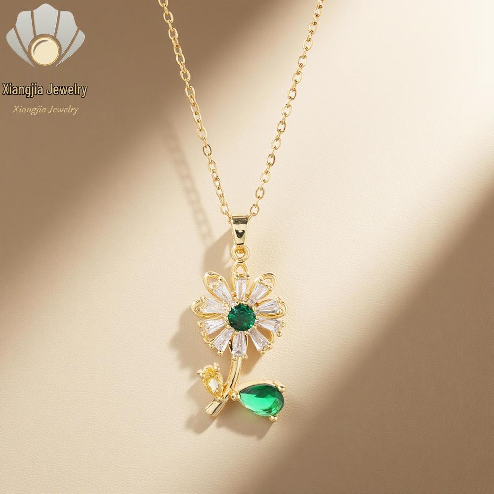 Emerald Sunflower Zircon Necklace: Women's Luxury Rotatable Ring Design