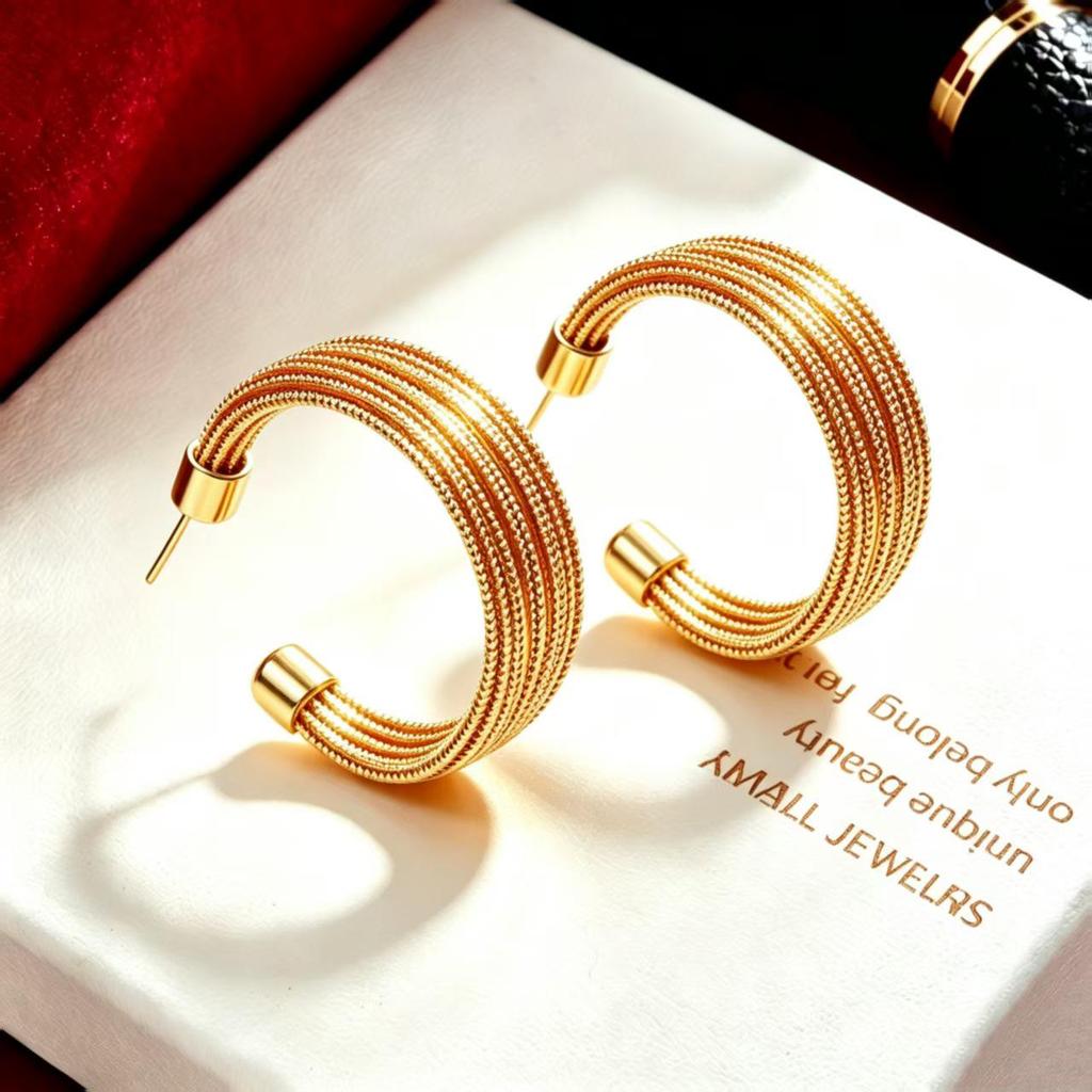 Elegant French Retro Multi-Layer Circle Earrings - High-Quality Gold-Plated Copper, Fashionable Vintage Design.