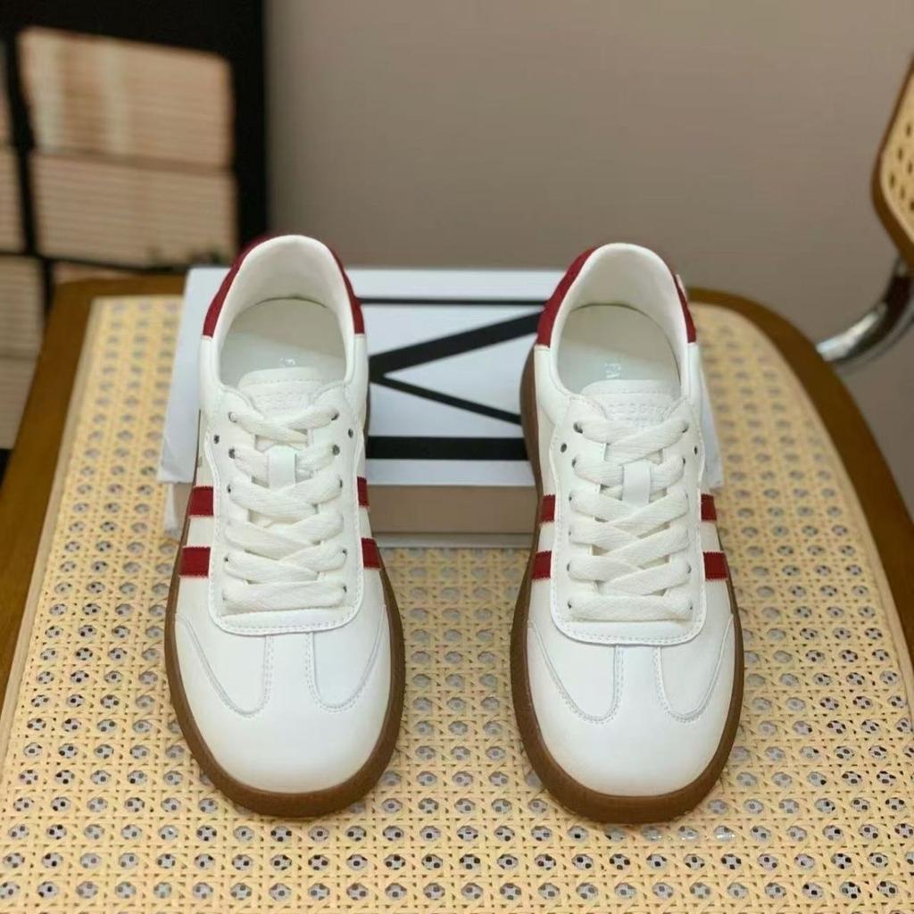 Popular simple casual moral training shoes women's 2025 spring new thick-soled feet small fashion versatile sports little white shoes