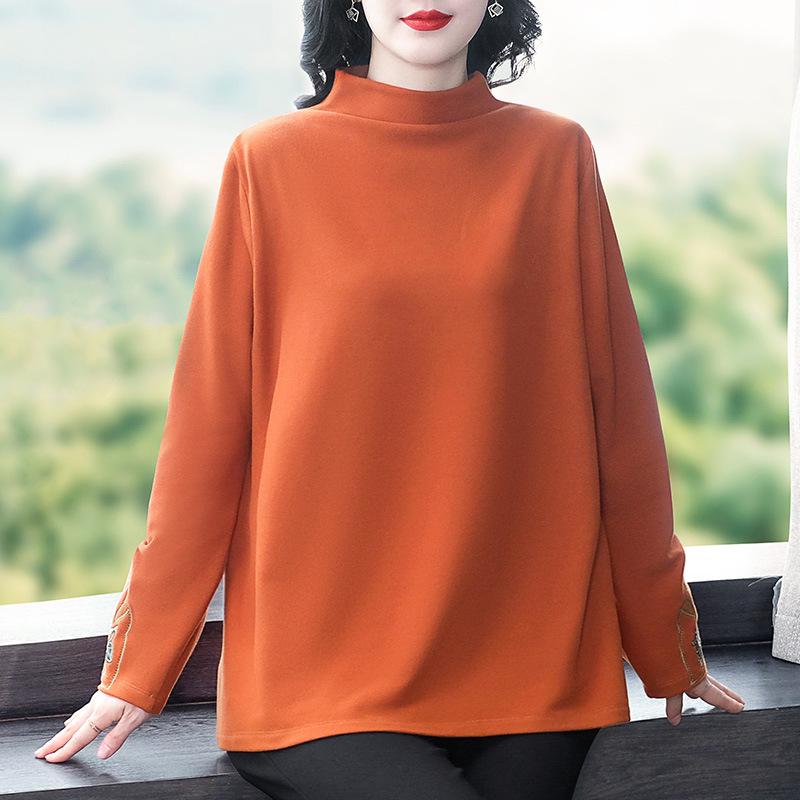 Camiseta de Felpa Bordada de Cuello Semi-Alto para Mujeres de Mediana Edad - Colección Otoño/Invierno