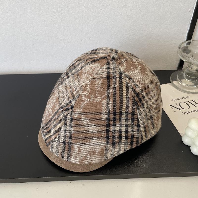 Tie-dye plaid forward hat children autumn retro fashion casual trend out of the street peaked hat looks thin