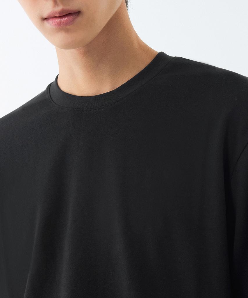 MUSINSA STANDARD [Heat Standard] Crew Neck Long Sleeve T-Shirt [Black]