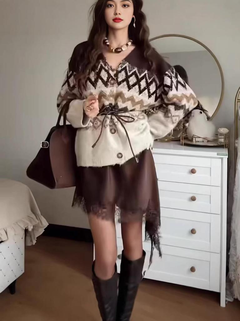 Retro Coffee V-Neck Jacquard Knit Cardigan - Elegant Long Sleeve Button Sweater (2026 European & American Style)
