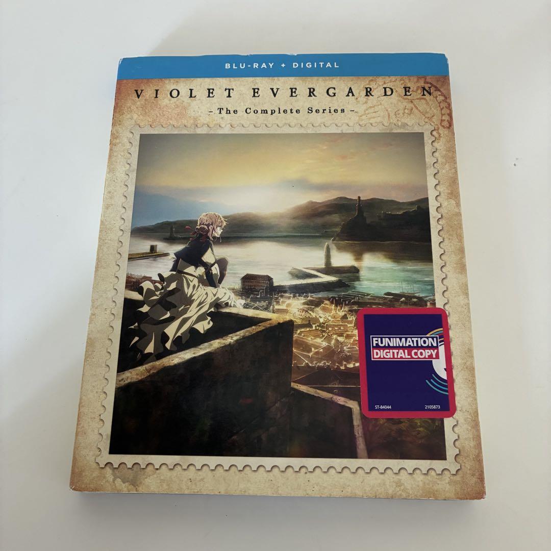 

[БУВШИЙ У ВЖИВАННІ] Violet Evergarden Повний ТВ-аніме Північноамериканська версія