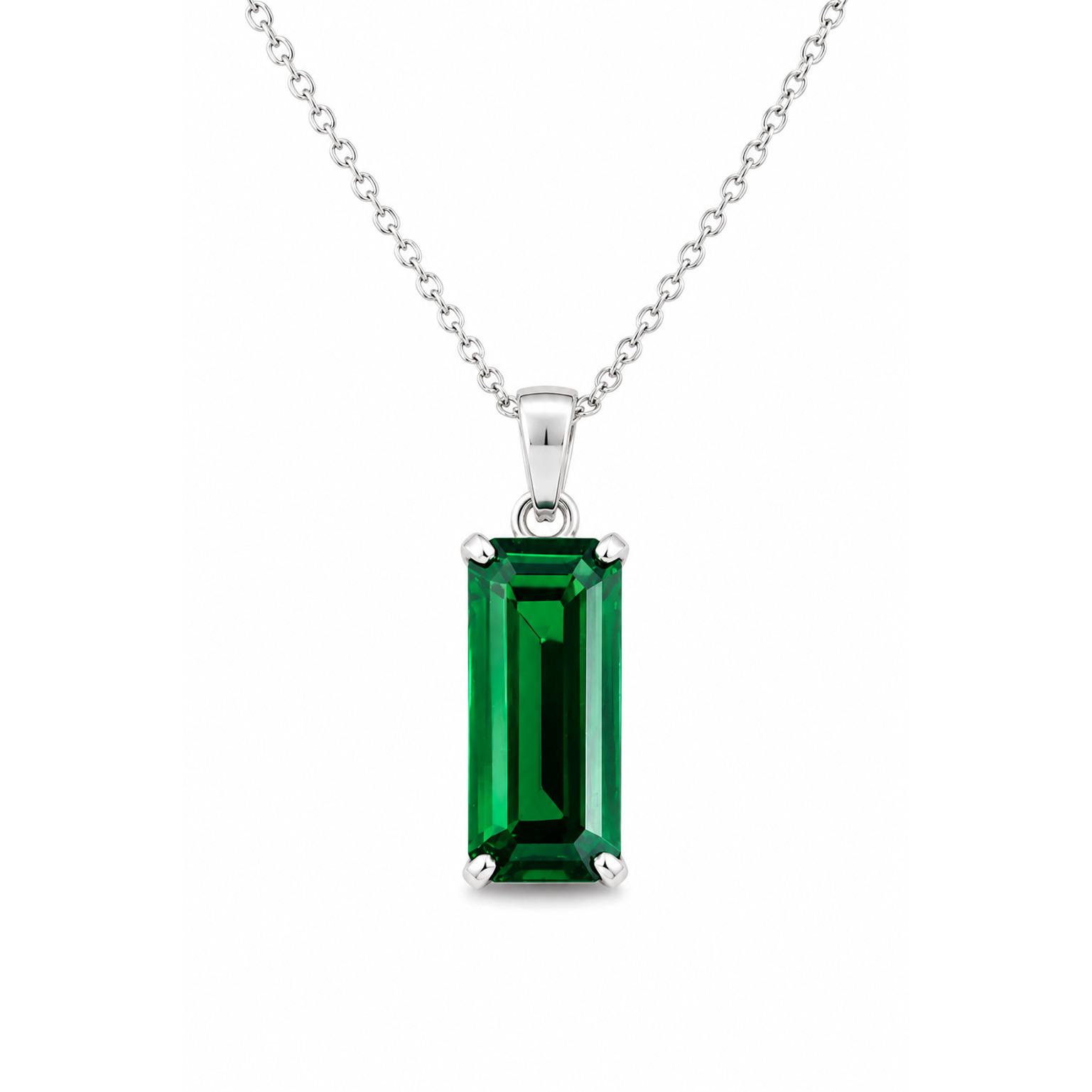 Green Emerald Pendant Luxury 15 ct
