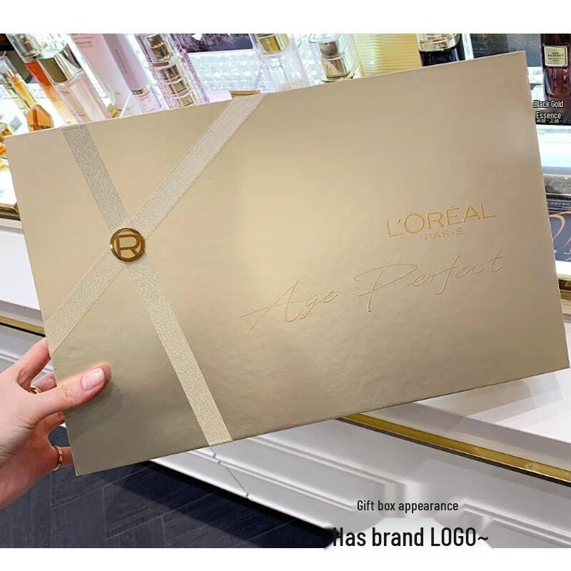 L'Oréal Golden Age Peony 8-Piece Brightening Gift Set