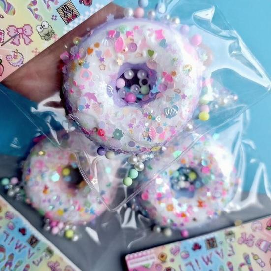 Simulation Doughnut Squeeze Toy Stress Relief Sequin Donut Pinch Sensory Toy Simulated Dessert Fidget Toy Students Office Workers Gift