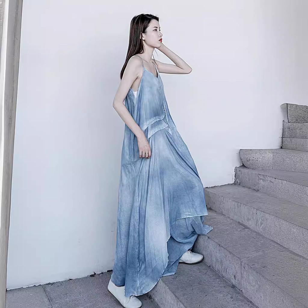 Return To Dust's Self-made Literary and Versatile Spray-dyed Suspender Dress, Two Colors