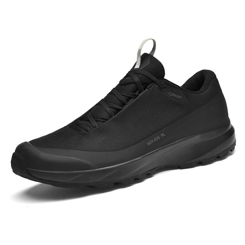 Men's shoes 2025 summer new youth outdoor mesh breathable sports shoes high-end versatile lace-up casual trendy shoes