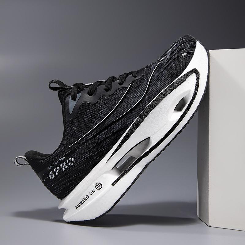

New Men s Breathable Sneakers Carbon Plate Running Shoes Athletic Shoes Lightweight Outdoor Male Cushion Tenis Sports Shoes 36 чорний