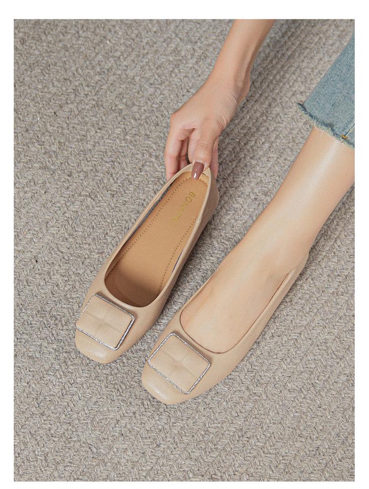 Spring 2025 Women's Genuine Leather Flats: Low-Cut, Versatile Chunky Heel, Plus Size 41-43, Ideal for Summer Work.