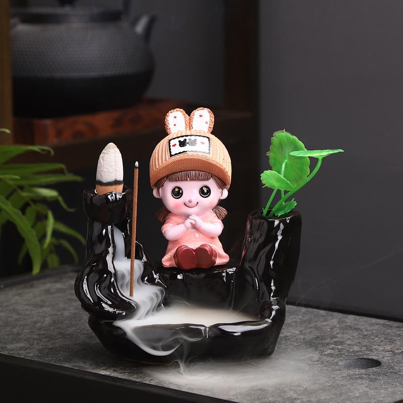 Hinterbrenner Keramik neue kreative Ornamente Räuchergefäß kleiner Mönch Berg fließendes Wasser